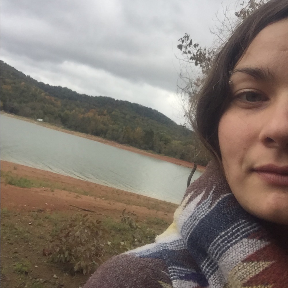 Meet your Posher, Amber